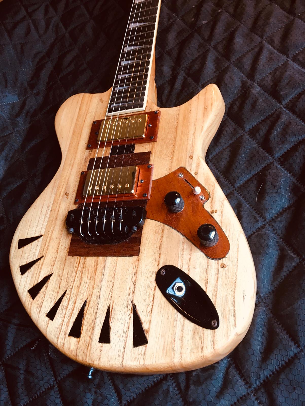 Pickup montage en elektronica reparatie bij Sypfix